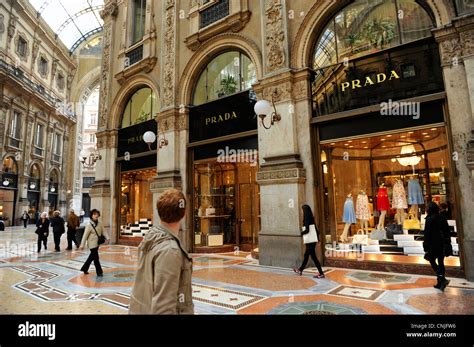 galleria vittorio emanuele ii prada|milano vittorio emanuele.